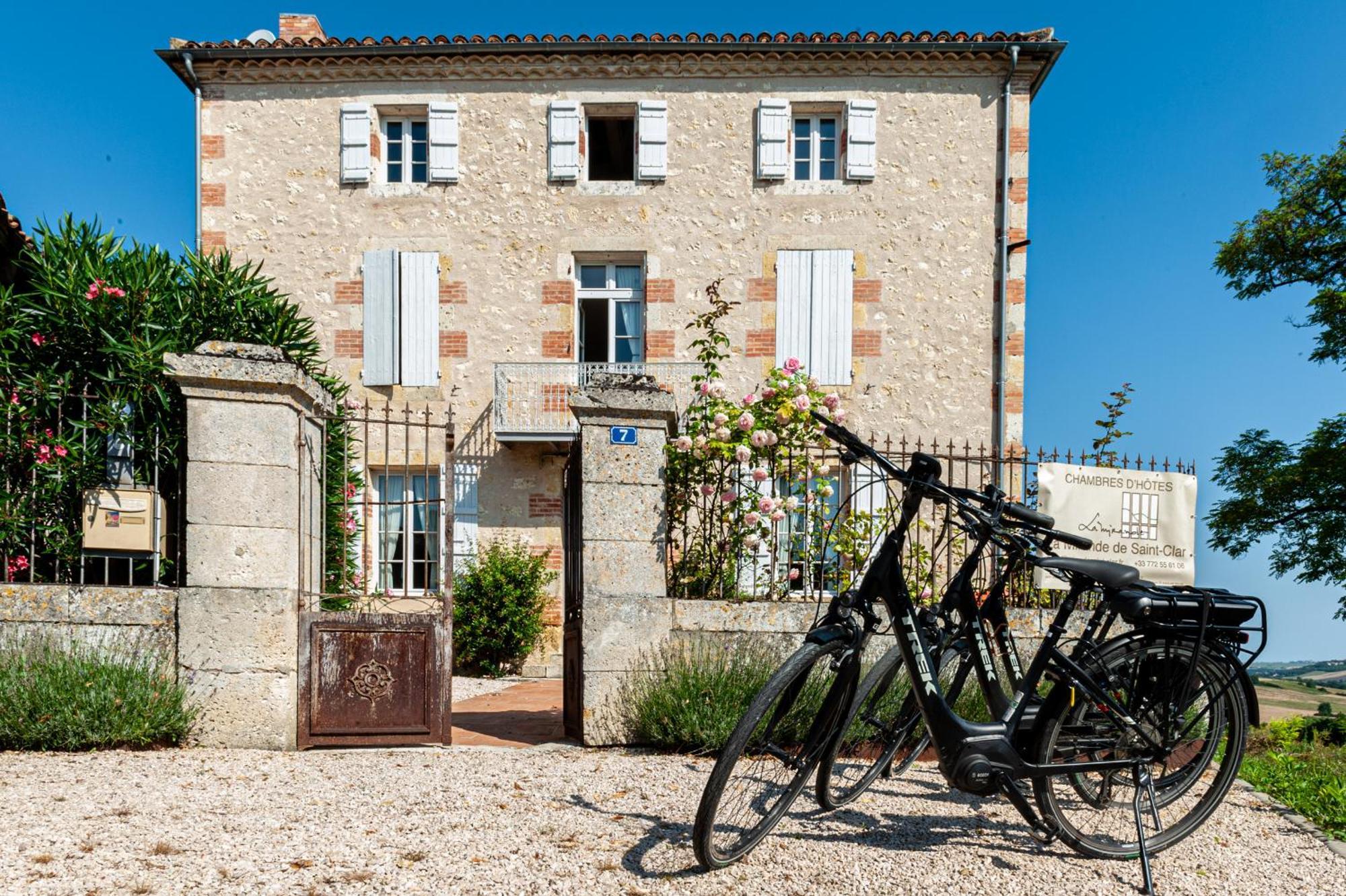 B&B La Mirande De Saint-Clar Eksteriør billede